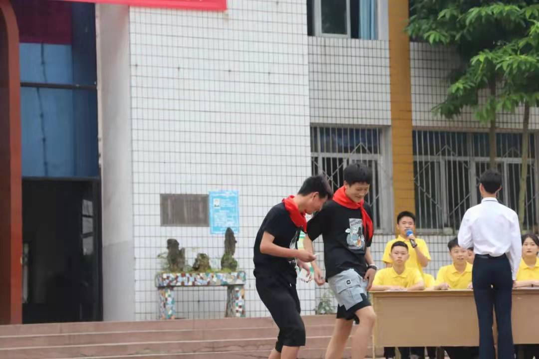 671c6d1a814a1d6757deb730a747e8f.jpg